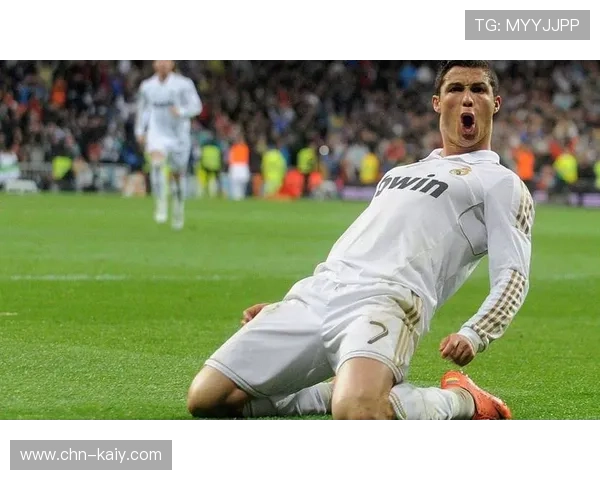 小贝：回看C罗的职业生涯堪称非凡，他真的太了不起了